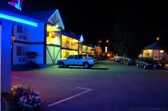 Rosedale Motel Evening
