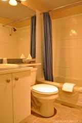 Regular Room with 1 Queen Bed